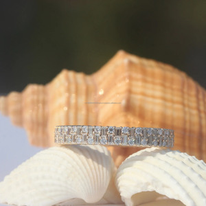 Moissanite Baguette และรอบตัดนิรันดร์แหวนหมั้นแต่งงานแหวนสเตอร์ลิงเงินมินิมอลสำหรับแหวนจับคู่ใดๆ - Product Image 5