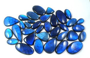 Cabochons de labradorite bleue naturelle de qualité supérieure, pierres précieuses en vrac de 20-35 mm de formes variées, prix de gros pour la fabrication de bijoux en argent - Product Image 2