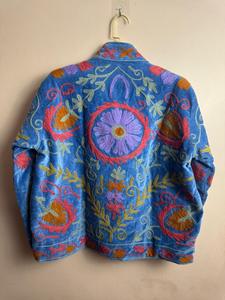 Chaqueta Suzani de Diseño Abstracto para Mujer, Bordada a Mano, de Algodón y Terciopelo, Estilo Étnico Moderno, Boho Chic, Prenda Exterior de Lujo, Túnica Artesanal - Product Image 4