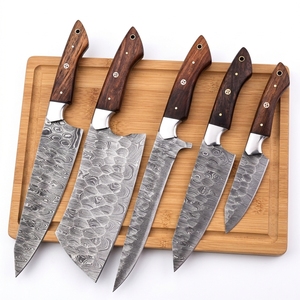 Juego de Cuchillos de Chef Profesionales de Acero de Damasco Hechos a Mano con Mango de Madera de Palisandro para el Hogar, Restaurante y Cocina - Product Image 1