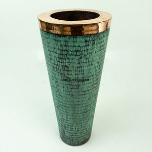 Vase à fleurs en laiton de haute qualité, design moderne, mobilier de mariage en métal, pot de fleurs décoratif à vendre - Product Image 4