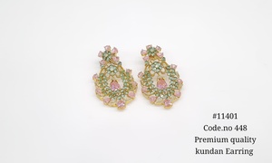 Pendientes colgantes Kundan 11401, latón chapado en oro, circonita, diseño floral, pendientes Kundan, joyería para bodas y fiestas, para mujeres. - Product Image 3