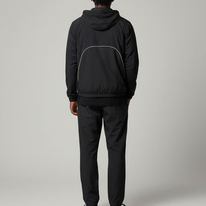 Chándales de nailon negros personalizados, cortavientos impermeables con cremallera, chaqueta y pantalones negros con ribetes para hombre - Product Image 2