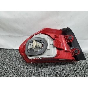 Luz Trasera Derecha Usada para Passat - Product Image 4