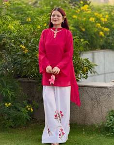 Ensemble traditionnel indien pakistanais pour femmes en coton rose, longueur cheville, avec broderie florale, coupe ample, vêtements décontractés - Product Image 1