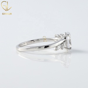 แหวนหมั้นเพชรโมอิสซาไนต์สุดหรู, แหวนทอง 14K แบบบายพาส, แหวนแต่งงานห้าเม็ดทรงวงรีและทรงมาร์คีส์สำหรับวันครบรอบแต่งงาน - Product Image 5