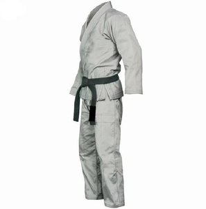 Uniforme de Karate Blanco de la Serie Ultimate para Todos los Niveles de Habilidad - Product Image 4