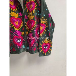 Veste en velours brodée pour femme, manches longues, broderie à la main, motif cœur et œil coloré, tenue d'automne, noir - Product Image 4