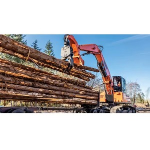 Excavadora Amarilla Usada Eficiente de 3000 kg con Orugas de Goma y Cabina de Alta Visibilidad para Trabajos de Excavación Urbanos Precisos - Product Image 3