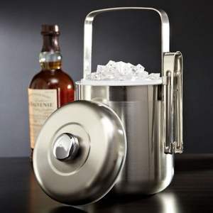 Cubo de hielo de acero inoxidable de alta resistencia para almacenamiento de hielo, enfriamiento de vino, champán y cerveza con diseño moderno. - Product Image 1