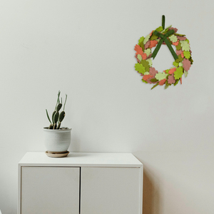 Modern Natural Woolen Felt Leaf Wreath for Home & Commercial <b>Decoration</b> | Eco-Friendly Custom Design - Product Image 4