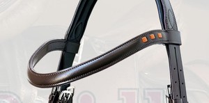 Bridon anatomique équestre haut de gamme en cuir souple avec nezier et frontal tressés - Product Image 4