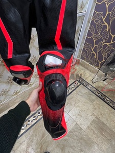 Combinaison de moto en cuir imperméable toutes saisons, taille plus, design professionnel, avec poches extérieures et intérieures, et veste de motard de course. - Product Image 3