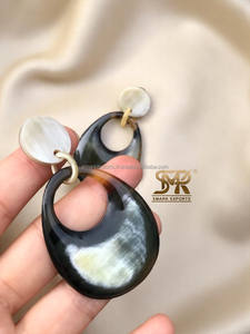 Pendientes de gota de cuerno de búfalo Natural hechos a mano para mujer, diseño de lágrima de estilo tribal étnico ligero, joyería de moda - Product Image 2