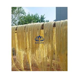 SÉLÉCTION EXCLUSIVE : Paravents d'extérieur en rotin BLUE LOTUS FARM – Solutions de rangement durables et écologiques au design industriel – Garantie 10 ans - Product Image 1