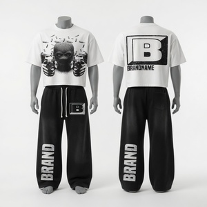 Ensemble survêtement streetwear homme personnalisé : T-shirt blanc oversize et pantalon de jogging noir ample avec imprimé graphique masque – Fabricant de haute qualité - Product Image 6