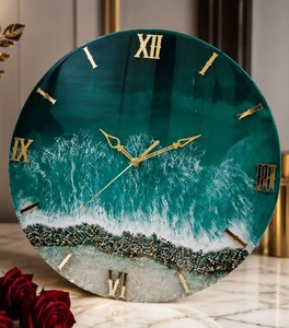 Green Resin Quartz <b>Battery</b> Powered Wall <b>Clock</b> Single Face Decorative Art Deco Glass Look Living Room Guest Room High Finish - Product Image 3