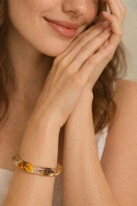 Bracelet en résine haut de gamme, léger et confortable à porter, artistique et élégant, couleur personnalisée, fait main, artisanat, Fête des Mères - Product Image 2