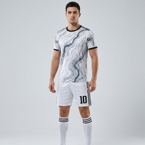 Uniforme de Fútbol Profesional con Diseño de Mármol en Blanco y Negro, Conjunto de Uniforme de Fútbol Sublimado Elegante - Product Image 4