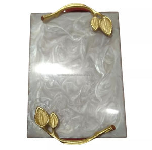 Plateau de service en résine, décoration d'intérieur, sculpté à la main, style européen, taille personnalisée à un prix raisonnable, en provenance d'Inde - Product Image 2