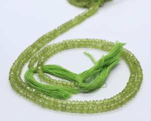 Cuentas facetadas de peridoto natural AAA, forma rondel, de 3.5 a 4 mm, perforadas en el centro, cuentas de peridoto verde, hilo de 13 pulgadas, a granel. - Product Image 1