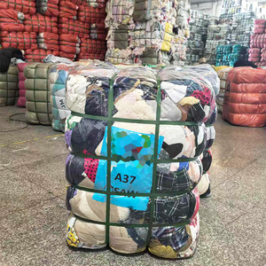 Jinmao Fornitore Diretto Cinese, Vendita all'Ingrosso a Prezzi Convenienti al Kg, Jeans da <span class=keywords><strong>Donna</strong></span>, Pantaloni <span class=keywords><strong>Invernali</strong></span> Spessi e Caldi, Balle Miste di Abbigliamento Usato - Product Image 4