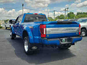 Ford F-450 Super Duty Platinum 2024, Cabina Doble, Híbrido Turbo LB DRW 4WD, Volante a la Izquierda, Asientos de Cuero, Cámara Trasera - Product Image 4