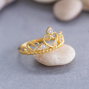 Yellow Gold Heart <b>Crown</b> Lab Grown Diamond <b>Ring</b> - Product Image 3