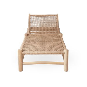 Modern Rattan Outdoor Sun Lounger with Side <b>Table</b>-Eco-Friendly & Durable Woven Design for Poolside Use - Product Image 3
