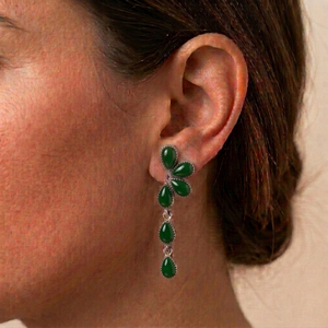 Pendientes Colgantes de Plata de Ley 925 Hechos a Mano con Ónix Verde Natural, Venta al por Mayor, Diseño Único Bohemio en Forma de Lágrima con Racimo de Piedras Preciosas - Product Image 6