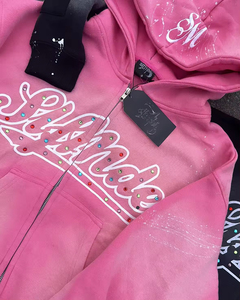 Conjunto de Sudadera y Pantalones Deportivos, Estilo Urbano, con Parches Personalizados y Logotipo Bordado, Prenda de Alta Calidad - Product Image 4