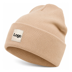 Bonnet en tricot unisexe avec revers rouge, bonnet d'hiver avec patch logo brodé, bonnets avec étiquettes et emballages personnalisés disponibles, OEM ODM - Product Image 2