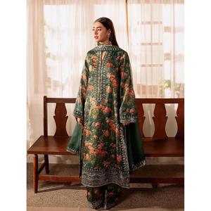 Ensemble haut et palazzo tendance en soie française avec broderie de sequins et dupatta vert - Product Image 1