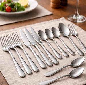 Cuillère à dîner en acier inoxydable finition miroir de luxe, 16 cm, manche long, ensemble de 12 pièces pour la maison et les réceptions - Product Image 3