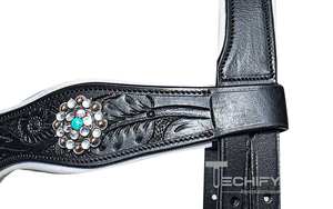 Bridon anglais en cuir sans mors avec conchos turquoise et broderies personnalisables, durable pour accessoires d'équitation - Product Image 6