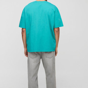 T-shirts légers pour hommes au quotidien, avec tissu respirant, coupe confortable et style urbain élégant - Product Image 4