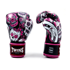 ถุงมือชกมวยหนังแท้คุณภาพสูงรุ่นใหม่ล่าสุด แบบคู่  ปรับแต่งได้ พร้อมตีนตุ๊กแก  โลโก้สั่งทำได้ ระบายอากาศได้ดี เหมาะสำหรับฝึกซ้อม MMA - Product Image 5