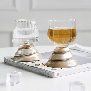 Vaso de Concha Marina Real con Inserto de Cristal Transparente, Vajilla Artesanal para Jugo, Cóctel, Decoración de Mesa, Vietnam - Product Image 3