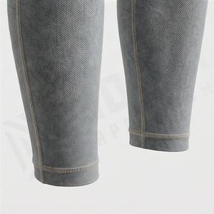 Haut court de yoga et fitness pour femme, léger, respirant, à col roulé et dos nu, à manches longues, coupe ajustée et moulante, pour la course et la gym - Product Image 6