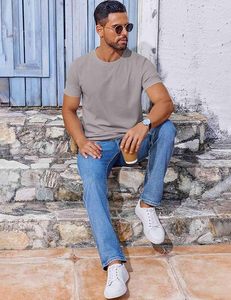 Camiseta de Manga Corta para Hombre, Cuello Redondo, Color Gris, Corte Ajustado, Informal, Transpirable, Tejida, 100% Algodón, Color Sólido - Product Image 6