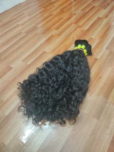 Extensiones de Cabello Humano Rizado Birmano Natural – Cabello Virgen del Sur de la India, Sin Procesar, Cutícula Intacta - Product Image 3