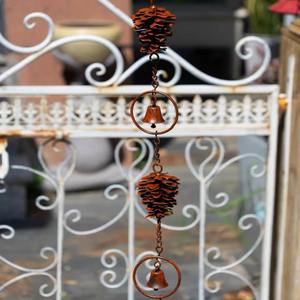 Cadena de lluvia metálica antigua decorativa para jardín, fuente de agua para paisajismo exterior, hecha a mano en India - Product Image 2