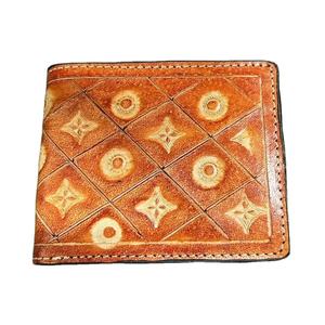 Cartera Bifold de Estilo Motero y Biker para Hombre, con Estampados de Animales y Diseño Geométrico Repujado, Diseño Artesanal, Función RFID, Forro de Nailon Estampado, Venta al por Mayor - Product Image 1