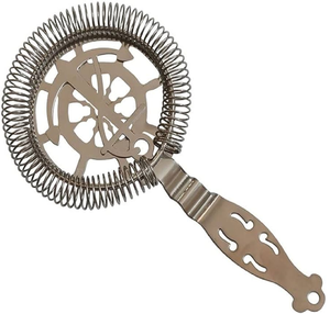 Colador de cócteles vintage de acero plateado con un clásico diseño de ancla y rueda náutica. Disponible a precio de mayorista. - Product Image 1