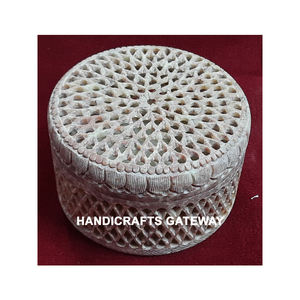 Boîte de rangement de bijoux en stéatite de couleur naturelle faite à la main de qualité supérieure pour la décoration de la maison - Product Image 5