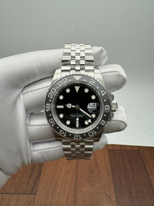 Reloj Automático GMT de Lujo en Acero Inoxidable, Esfera Negra, Bisel Gris de 24 Horas, Brazalete Jubilee, Movimiento ETA, Estilo Vintage Hip Hop - Product Image 2