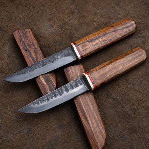 Ensemble de couteaux vikings forgés à la main, couteaux de chasse en acier carbone faits à la main avec fourreau en bois, ensemble de lames utilitaires de survie pour le bushcraft - Product Image 1