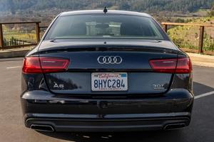 รถยนต์มือสองที่เชื่อถือได้ ปี <span class=keywords><strong>2021</strong></span> Audi RS6 Avant <span class=keywords><strong>RS</strong></span> Tribute Edition - Product Image 3