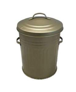 Contenedores de basura metálicos de calidad garantizada que ofrecen una apariencia profesional y limpia que mejora la estética general de cualquier espacio. - Product Image 4