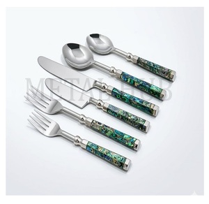 Juego de Cubiertos de Acero Inoxidable de 6 Piezas con Mango de Concha de Capiz Verde, Juego de Cubiertos Planos, Tenedor, Cuchillo, Cuchara, Vajilla, Utensilios de Comedor - Product Image 1